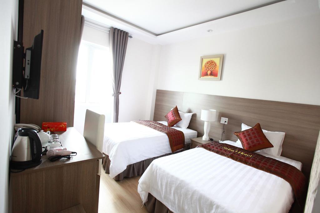 Phu Cuong Hotel Дананг Экстерьер фото