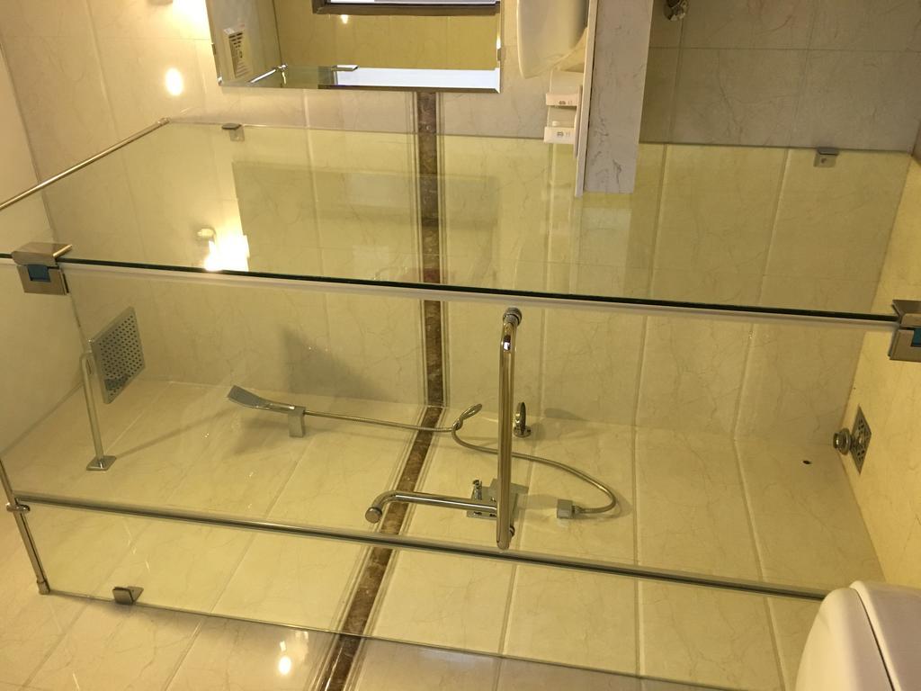 Phu Cuong Hotel Дананг Экстерьер фото