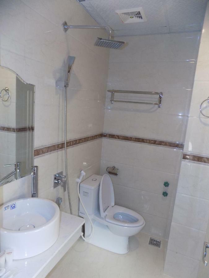 Phu Cuong Hotel Дананг Экстерьер фото