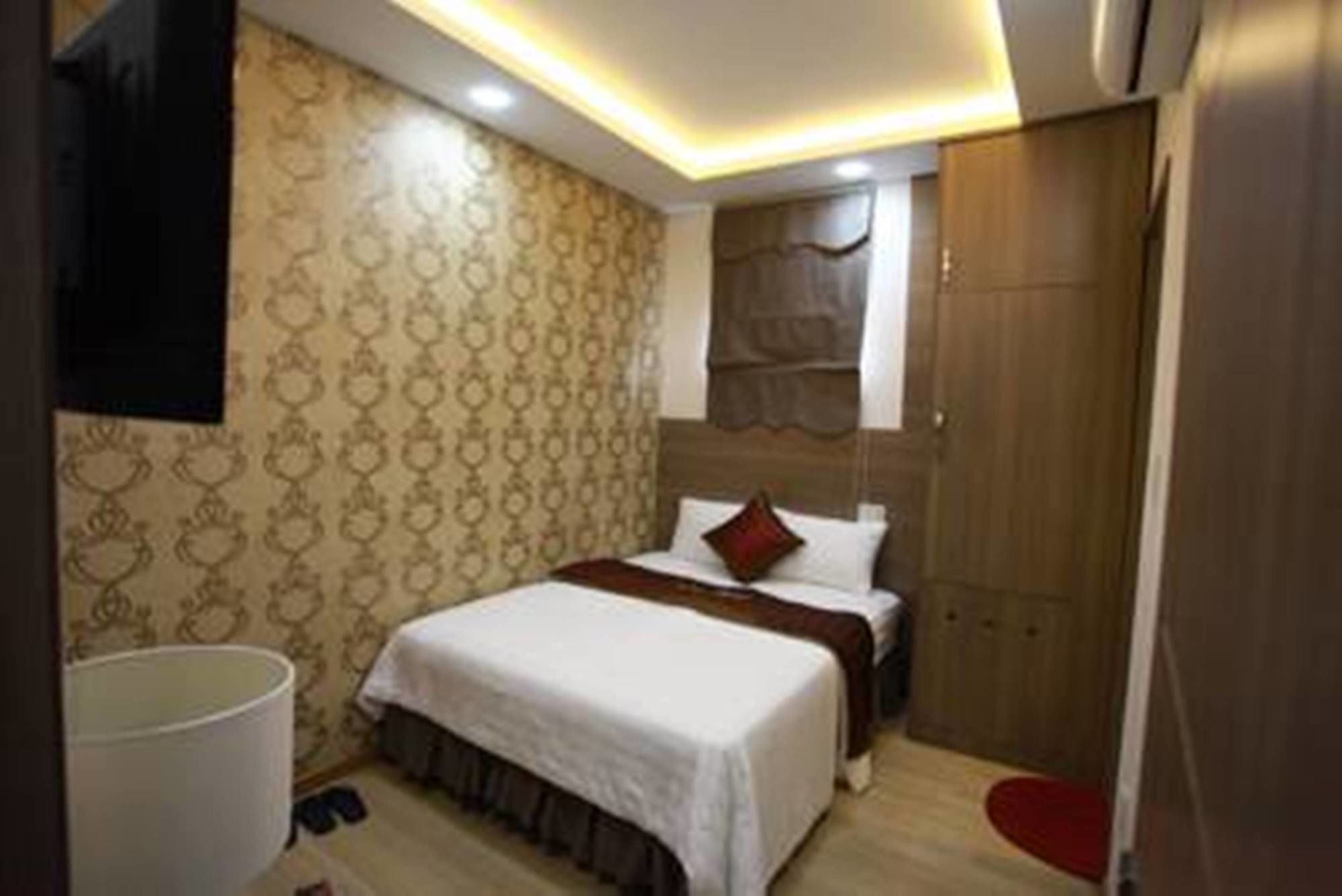 Phu Cuong Hotel Дананг Экстерьер фото